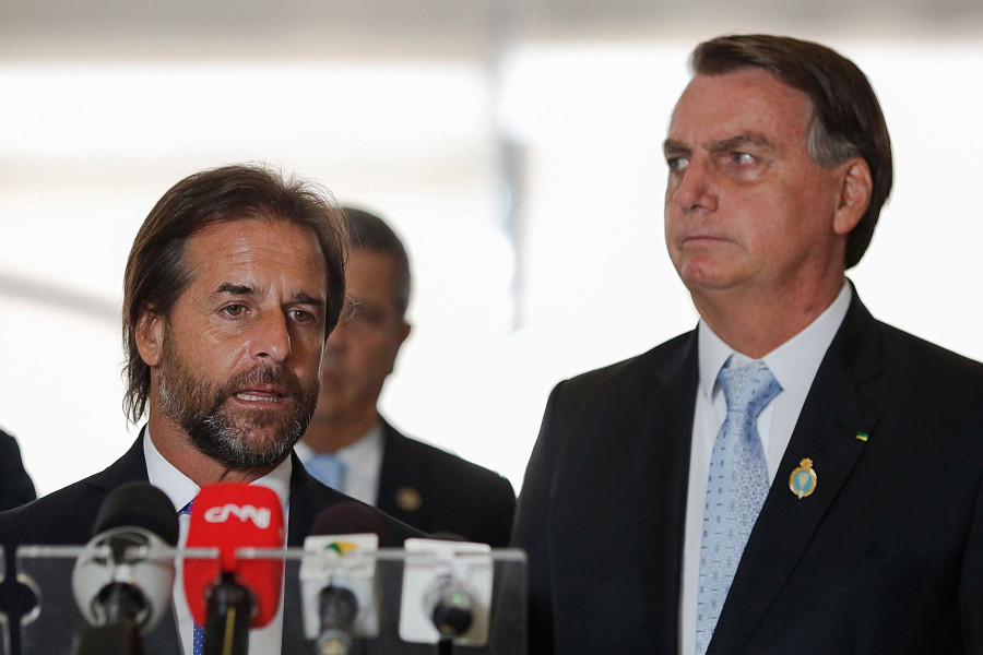 Lacalle Pou y Jair Bolsonaro en 2021, en Brasilia.