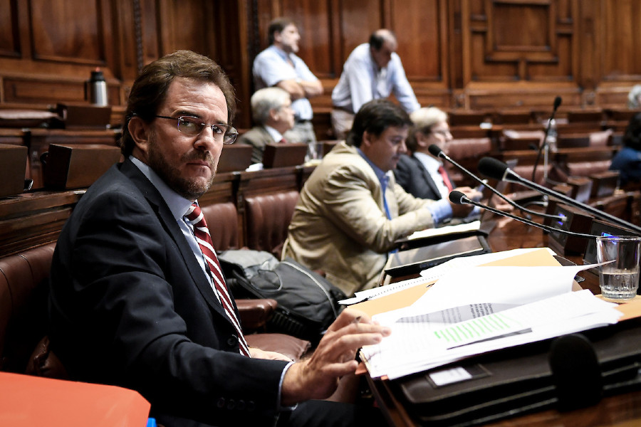 Germán Cardoso durante la interpelación en cámara de Diputados del Palacio Legislativo.Foto: Javier Calvelo/ adhocFOTOS