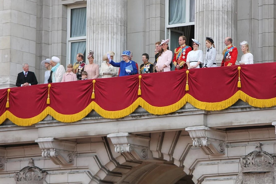 Familia Real Británica. Foto: Wikipedia.
