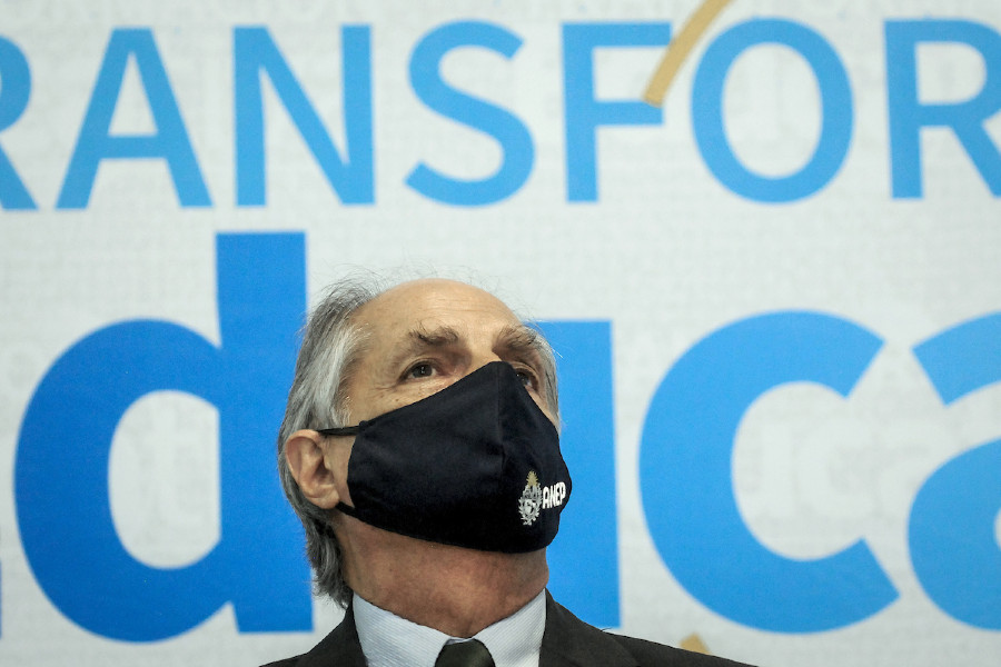 Juan Gabito Zóboli en la sede de ANEP en Montevideo. Foto: Javier Calvelo/ adhocFOTOS