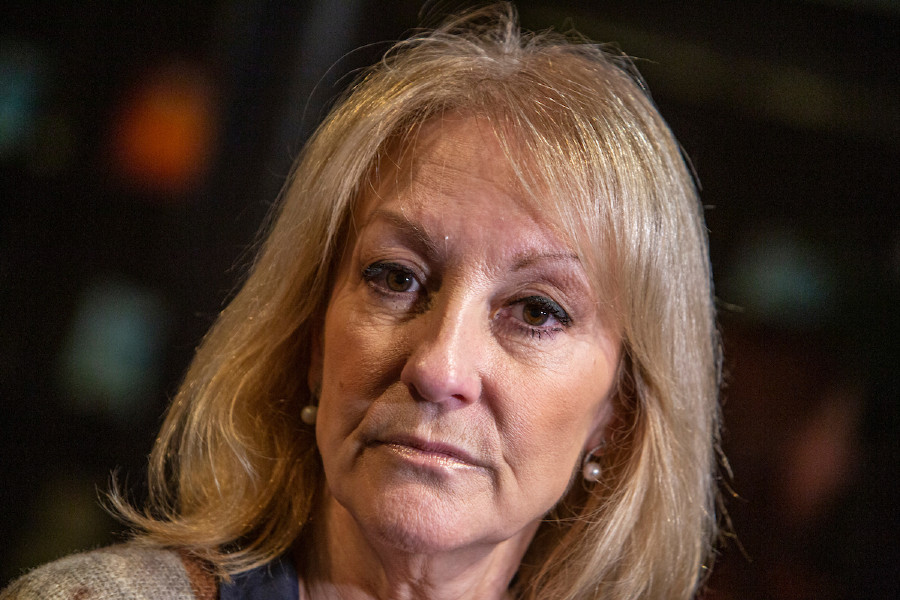 Carolina Cosse tras la inauguracion de la sala Idea Vilariño en el Teatro Solis en Montevideo. Foto: Mauricio Zina/ adhocFOTOS