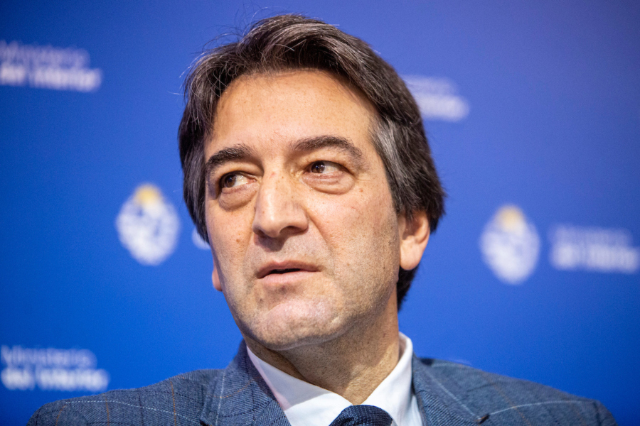 Pablo Ferrari durante el lanzamiento de la campaña Comunidades Solidarias del programa Pelota al Medio a la Esperanza en el Ministerio del Interior en Montevideo. Foto: Mauricio Zina/ adhocFOTOS