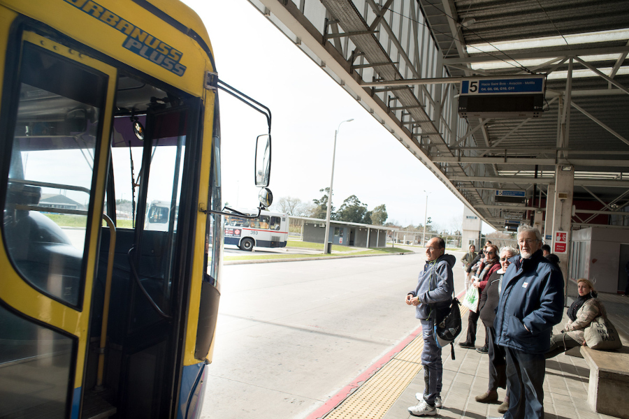 Terminal de ómnibus de Colon, próxima a Av. Garzón. Montevideo, 22/08/2017. Foto: Ricardo Antúnez / adhocFOTOS