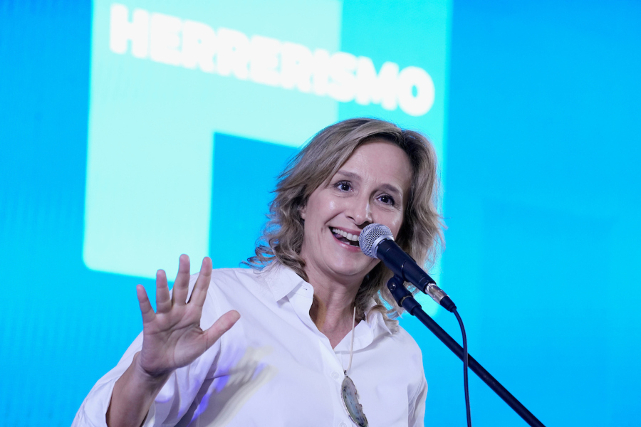 Laura Raffo durante el Congreso Nacional del Herrerismo en el Centro Gallego en el barrio Carrasco de Montevideo. Foto: Javier Calvelo/ adhocFOTOS