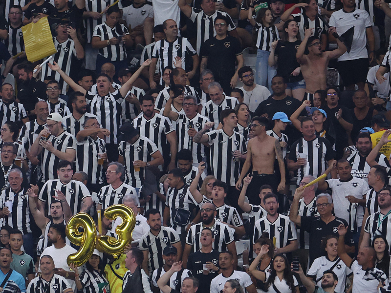 Hinchada del Botafogo. Foto: Twitter Botafogo.